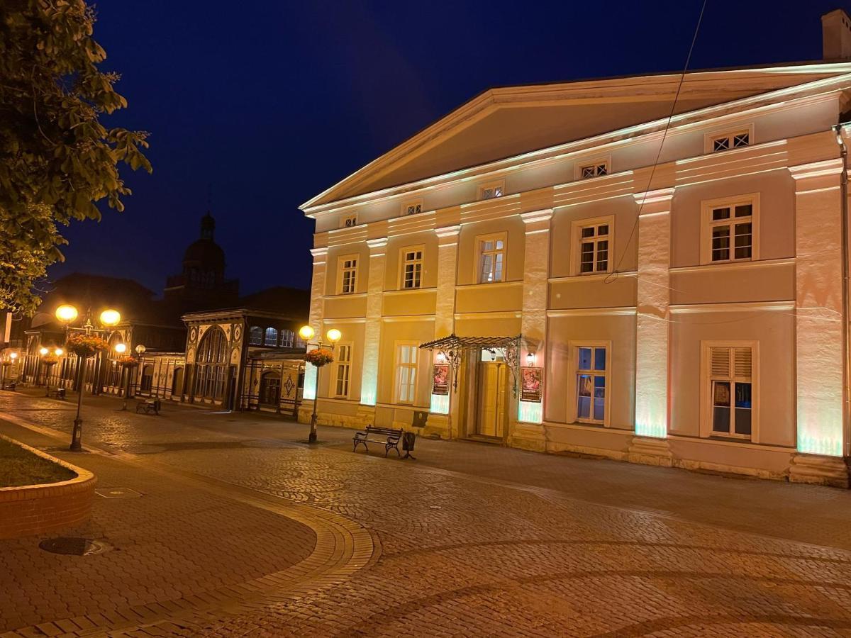 Rezydencja Bohema Szczawno-Zdroj Exteriör bild